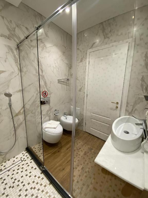 Crown Boutique Hotel Durrës Eksteriør bilde