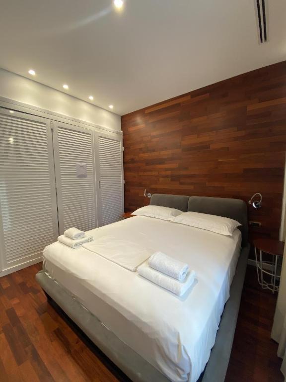 Crown Boutique Hotel Durrës Eksteriør bilde