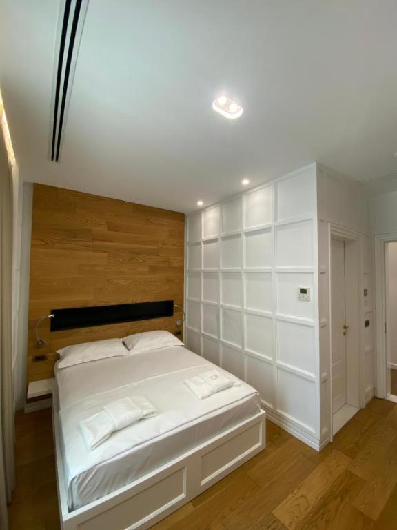 Crown Boutique Hotel Durrës Eksteriør bilde
